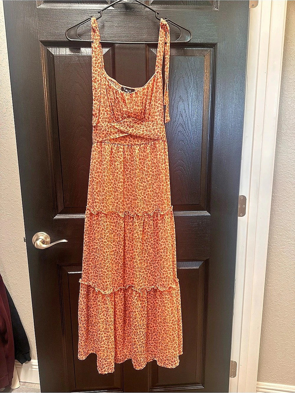Trixxi Floral Tiered Maxi Dress in Orange & maroon Like New